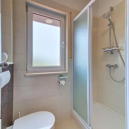 Apartament Nikaroni-2 By Interhome